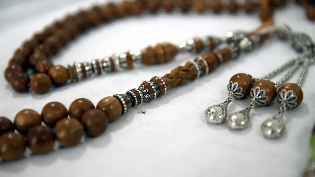 Malatya Tespih Ustası Ahmet Yasin’in Sanat Eserleri