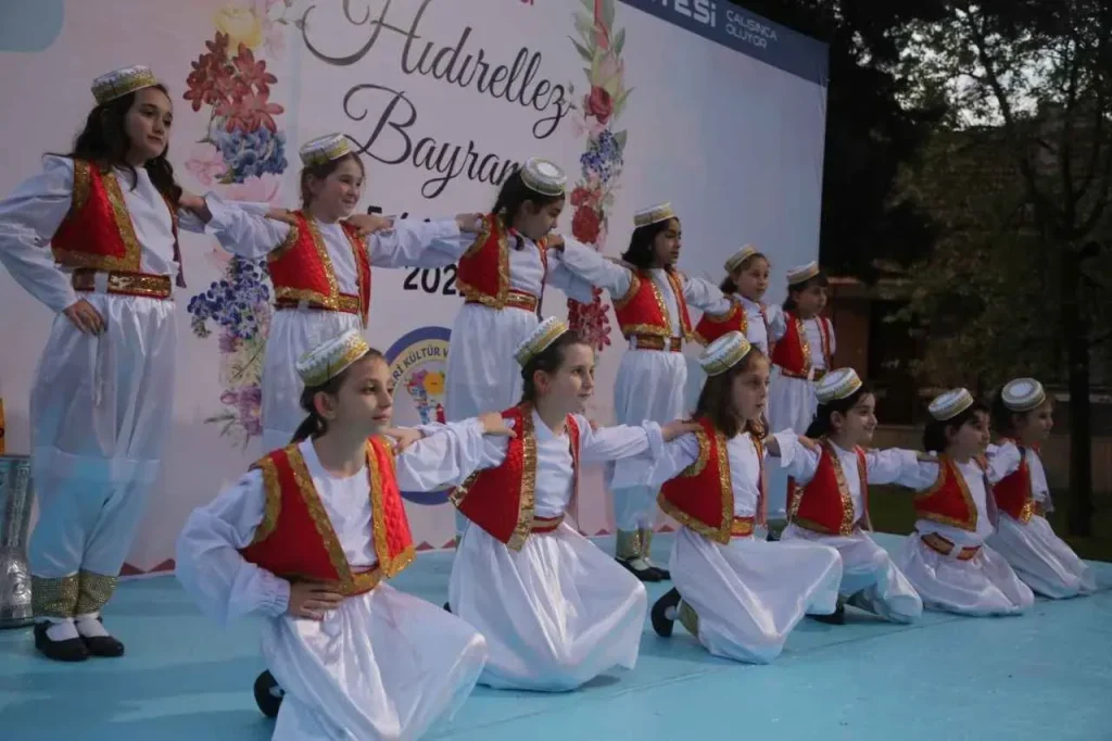 Uluslararası Hıdırellez Bayramı Kocaeli’de Coşkuyla Kutlandı