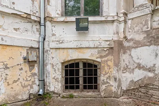 Sokolac Kalesi: Orta Çağ Mimarisi ve Tarihi